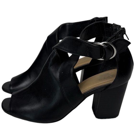Apt 9 Block Heel Peep Toe Booties With Ankle Strap Size 10 90s Festival Wedding - Picture 3 of 12